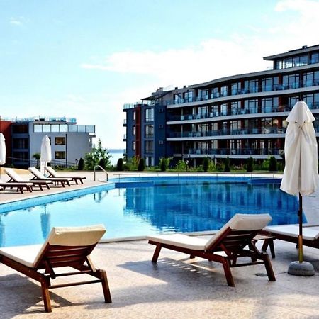 Апартаменты Sunwave Свети Влас Экстерьер фото