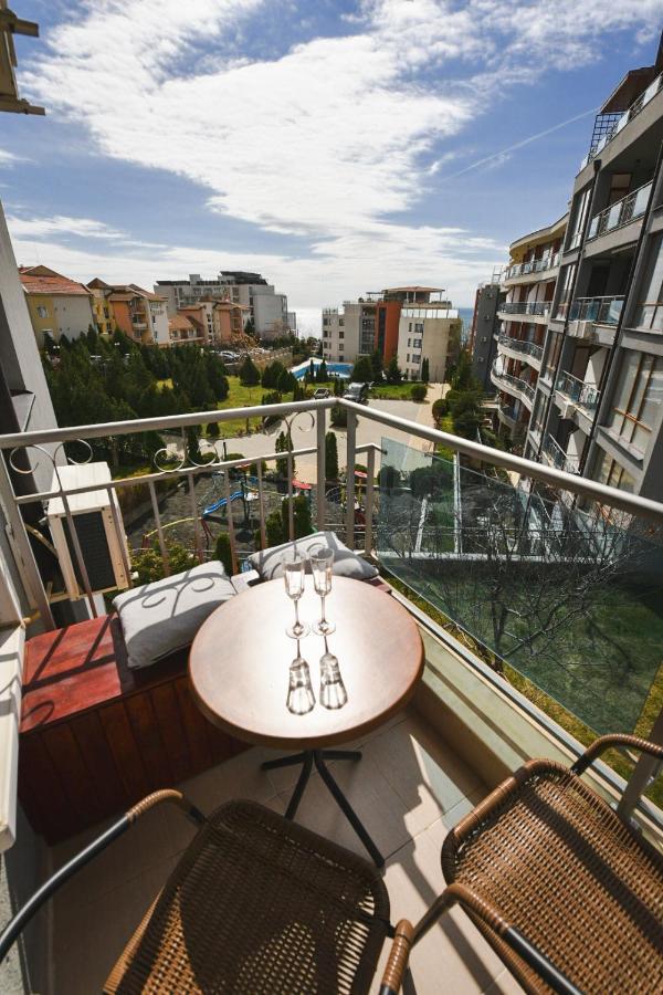 Апартаменты Sunwave Свети Влас Экстерьер фото
